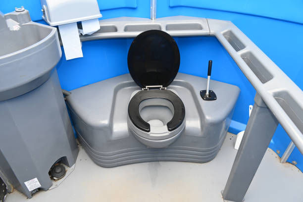 Best Portable restroom trailer rental  in Milwaukie, OR